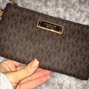 Nwt Michael Kors Wristlet